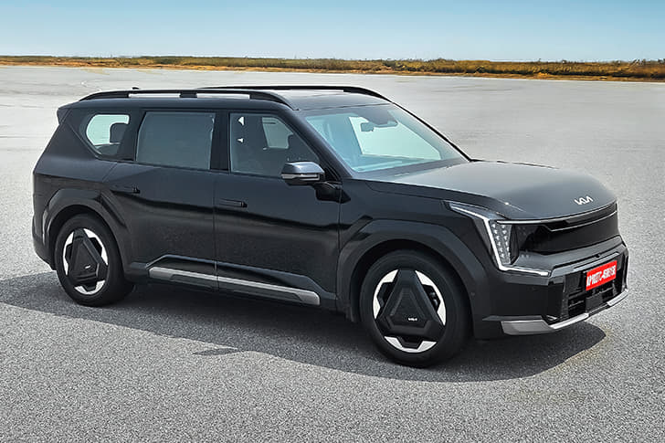 Kia Ev9 Front Left Three Quarter