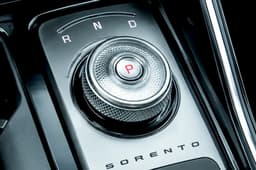 Kia Sorento Color Black, Silver Kia Sorento Color Black, Silver