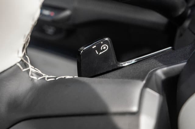 Steering Wheel Image - 37983
