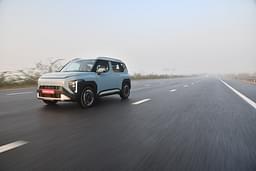 Kia Syros Front View