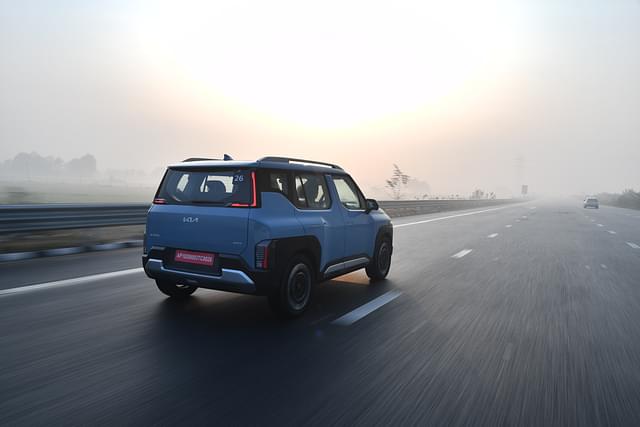Rear View Image - 1351