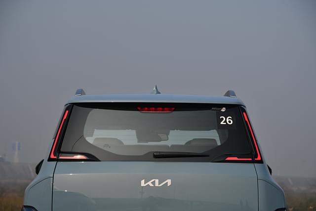Rear View Image - 1387