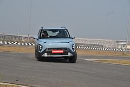Kia Syros Front View