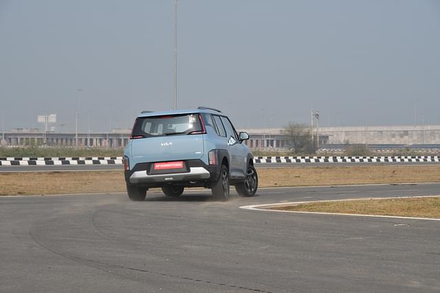 Rear View Image - 1465