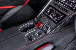 Lamborghini Urus Dashboard