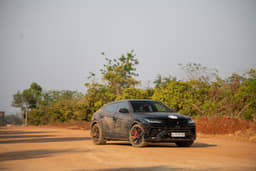 Lamborghini Urus Front Right Three Quarter Lamborghini Urus Front Right Three Quarter