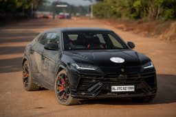 Lamborghini Urus Front Left Three Quarter Lamborghini Urus Front Left Three Quarter