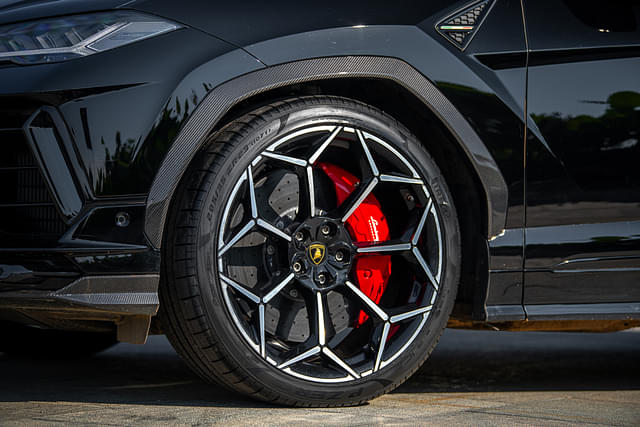 Alloy Wheels Image - 5008