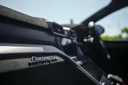 Lamborghini Urus Dashboard