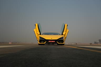 Lamborghini Revuelto