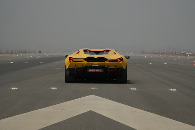 Rear View Image - 1763