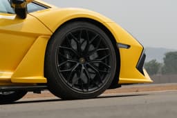 Lamborghini Revuelto Alloy Wheels