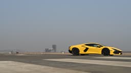 Lamborghini Revuelto Front Right Three Quarter