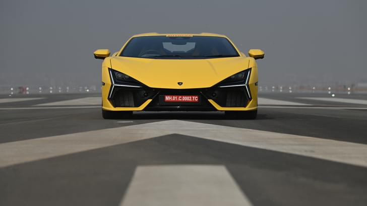 Lamborghini Revuelto Front View