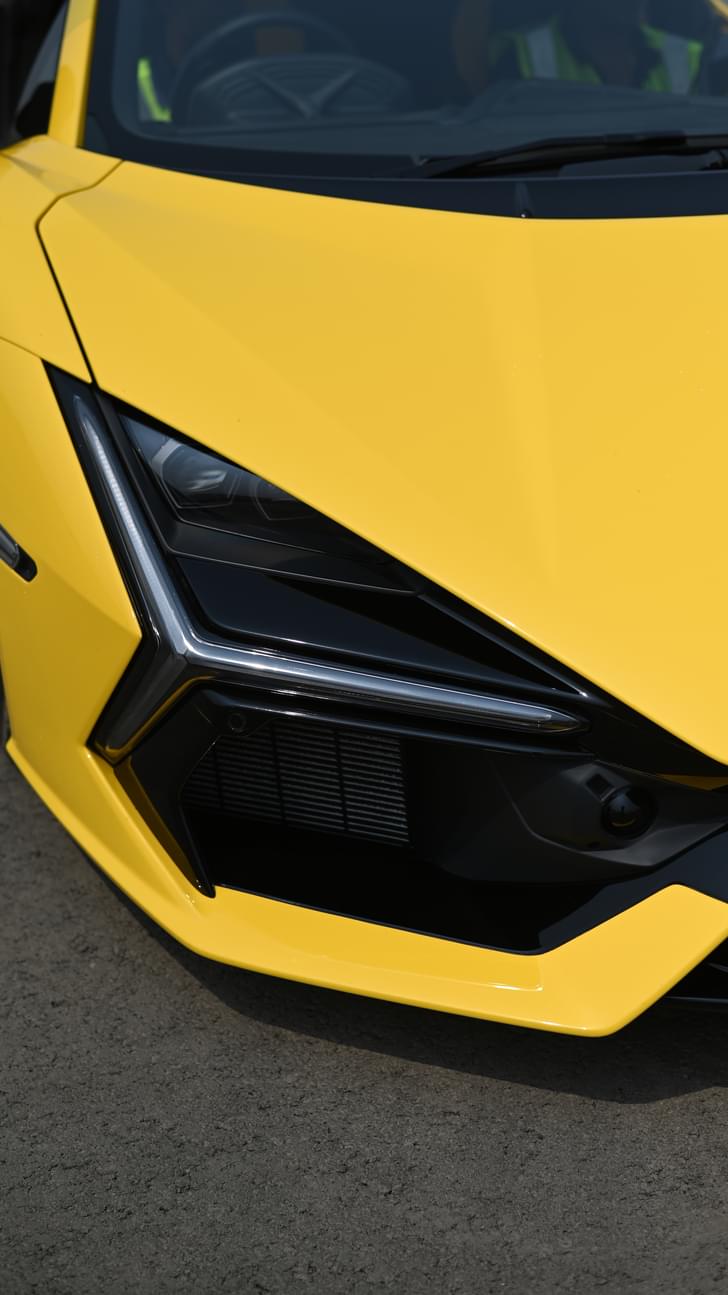 Lamborghini Revuelto Front View