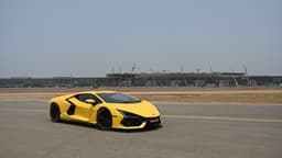 Lamborghini Revuelto Front Left Three Quarter