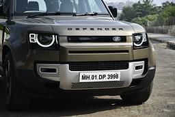 Land Rover Defender 110 Front View