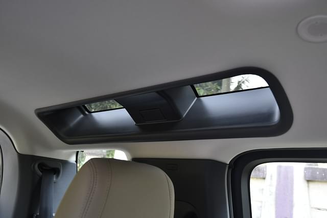 Roof Interior Image - 16294