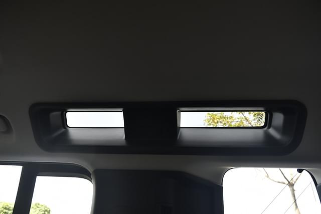 Roof Interior Image - 16301