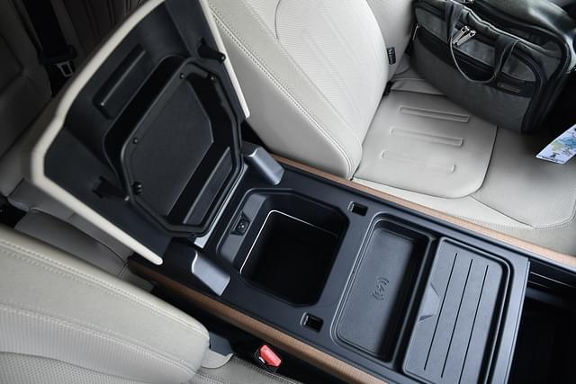 Armrest Image - 16354
