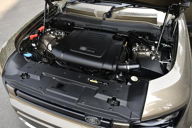 Open Bonnet Engine Shot Image - 16378