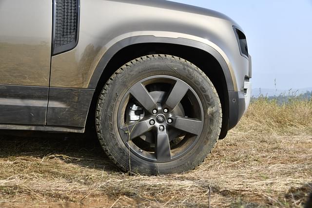 Alloy Wheels Image - 16398