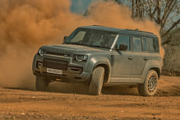 Defender Front Right Three Quarter