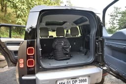 Land Rover Defender Front Row Seats