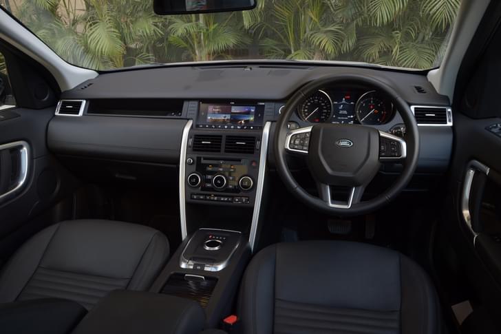 Land Rover Discovery Sport Dashboard