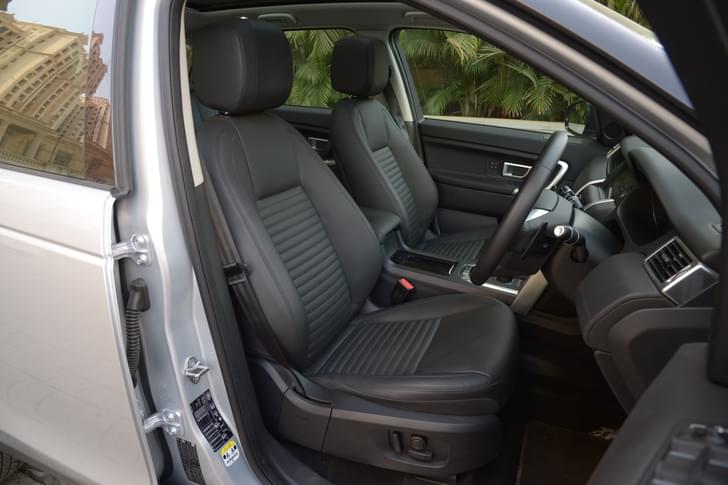 Land Rover Discovery Sport Front Row Seats
