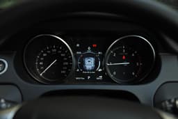 Land Rover Discovery Sport Instrument Cluster