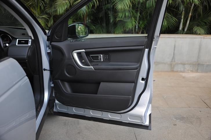 Land Rover Discovery Sport Door Controls