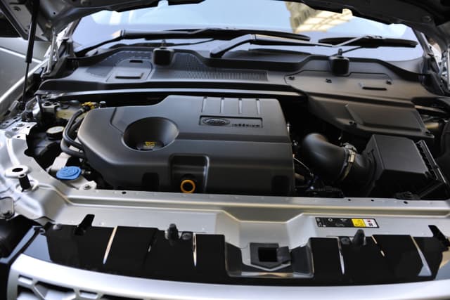 Open Bonnet Engine Shot Image - 12319