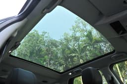 Land Rover Discovery Sport Sunroof
