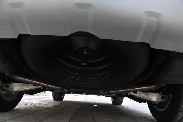 Underbody Image - 12493
