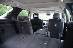 Land Rover Discovery Rear View