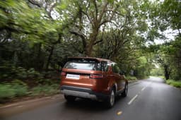 Land Rover Discovery Rear View