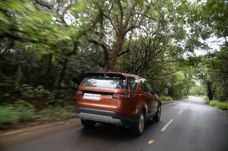 Land Rover Discovery Rear View
