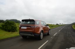 Land Rover Discovery Rear View