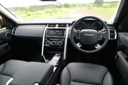 Land Rover Discovery Dashboard