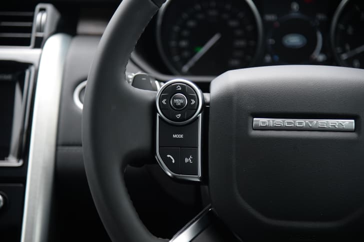 Land Rover Discovery Instrument Cluster