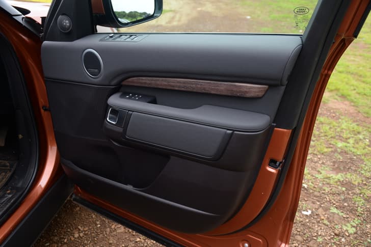 Land Rover Discovery Body Colored Bumpers