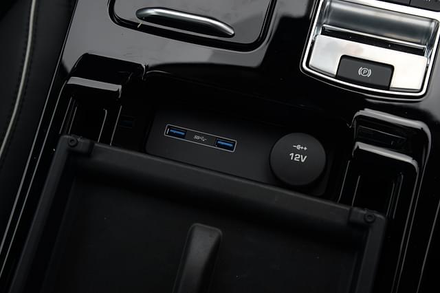 12v Front Power Outlet Image - 11940