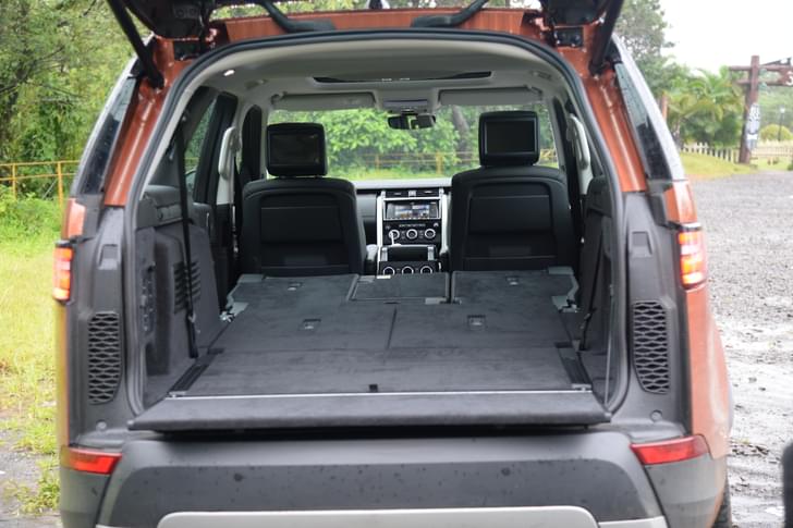 Land Rover Discovery Front Row Seats
