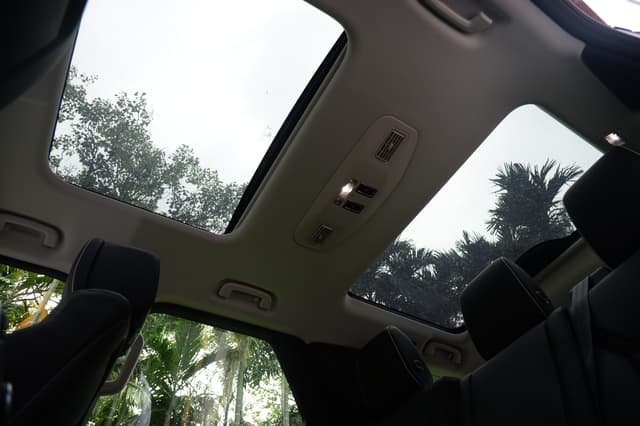 Sunroof Image - 12631