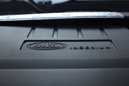 Land Rover Range Rover Evoque Closed Bonnet