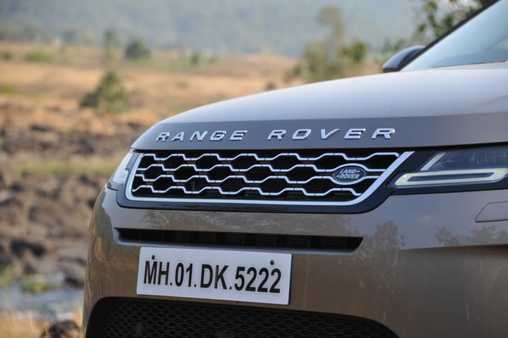 Land Rover Range Rover Evoque Front View