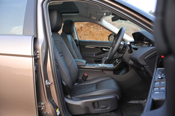 Land Rover Range Rover Evoque Front Row Seats
