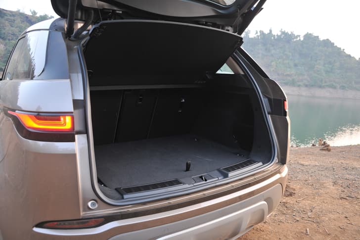Land Rover Range Rover Evoque Rear View