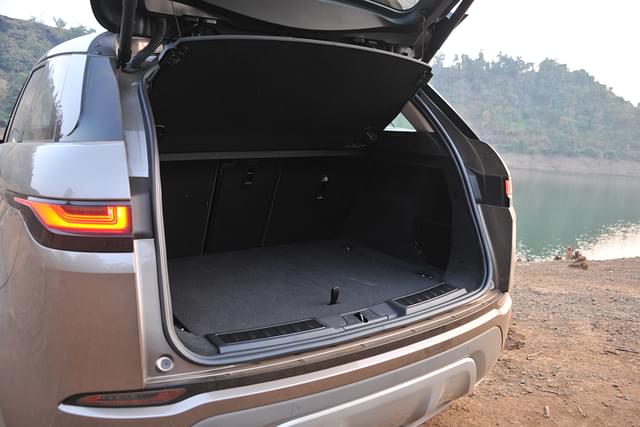 Rear View Image - 173